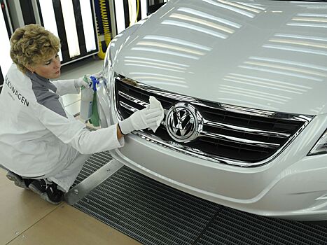 В Россию начали поставлять Volkswagen Golf  VIII по цене 3,8 млн рублей