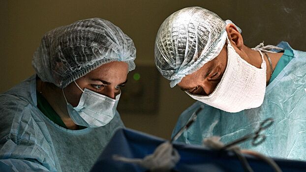 В Ростове хирурги спасли младенца с расщелиной груди