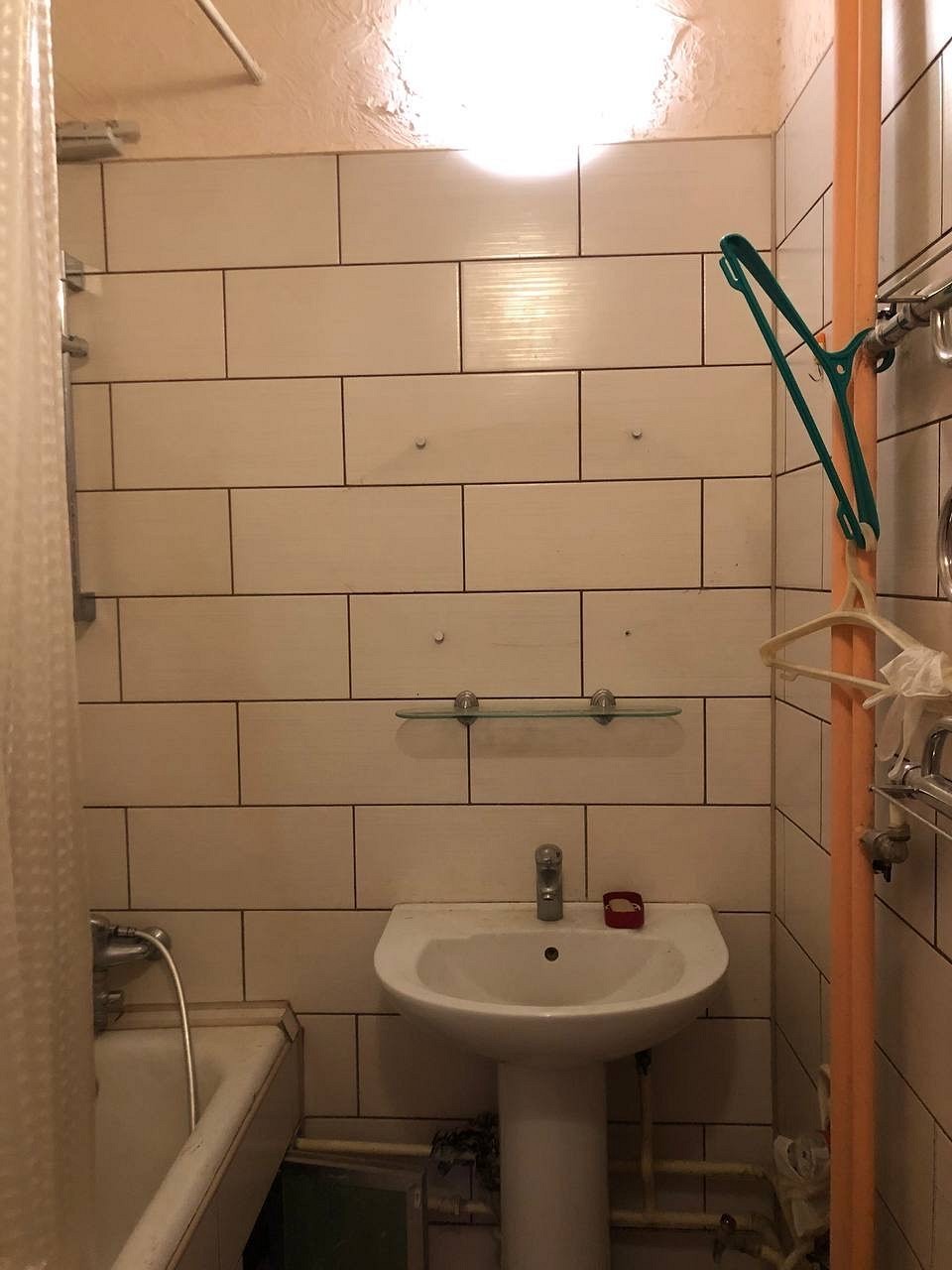 До и после: 7 ванных комнат от дизайнеров, которые теперь не узнать5