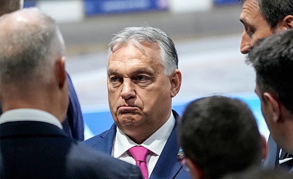 ЕК призвала комиссаров бойкотировать организованные Венгрией встречи
