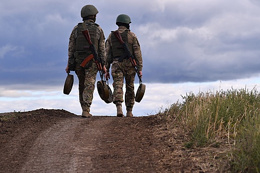 Российские бойцы закинули противотанковую мину в дом, где укрылись боевики ВСУ
