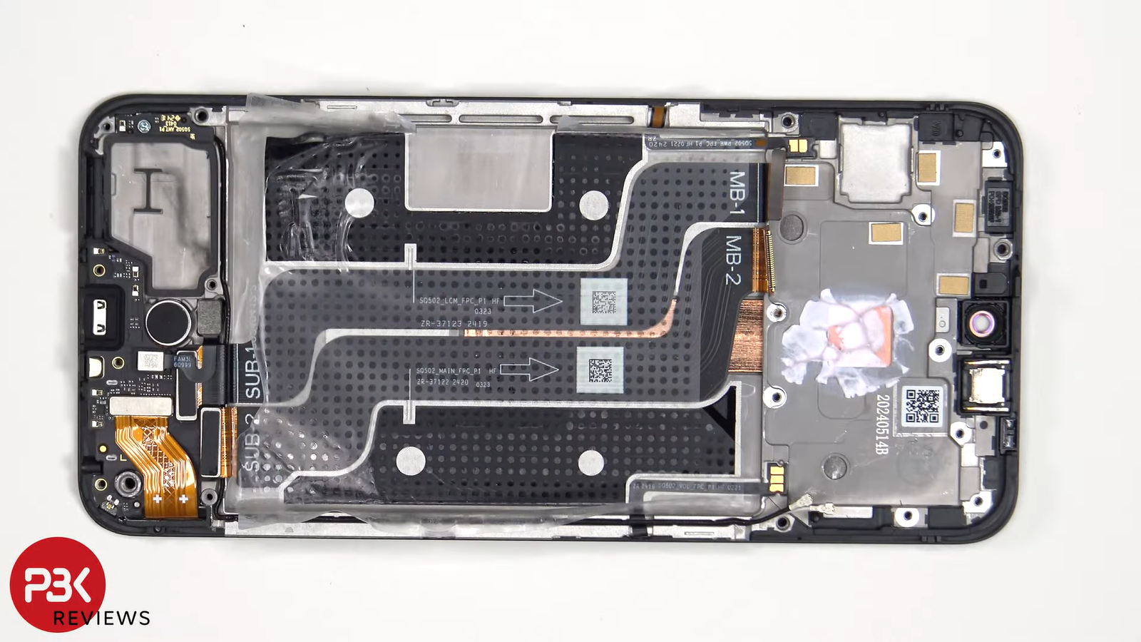 Смартфон от создателей OnePlus — CMF Phone 1 со съёмной крышкой — получил 6.5 баллов из 10 за ремонтопригодность1