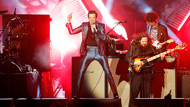 The Killers прервали концерт, чтобы отметить победу Англии в полуфинале Евро