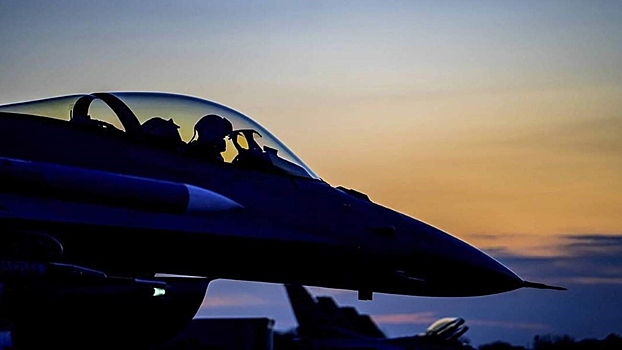 Украина хочет получить сразу 130 истребителей F-16