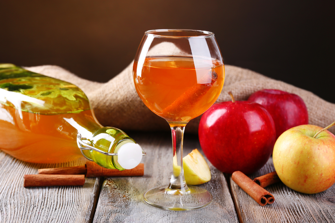 Яблочное вино: простые и вкусные рецепты0