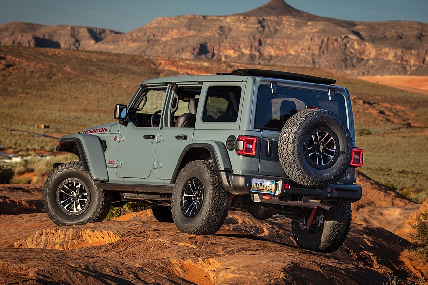 Jeep Wrangler получил обновки к 2025 модельному году: изменения коснулись техники3