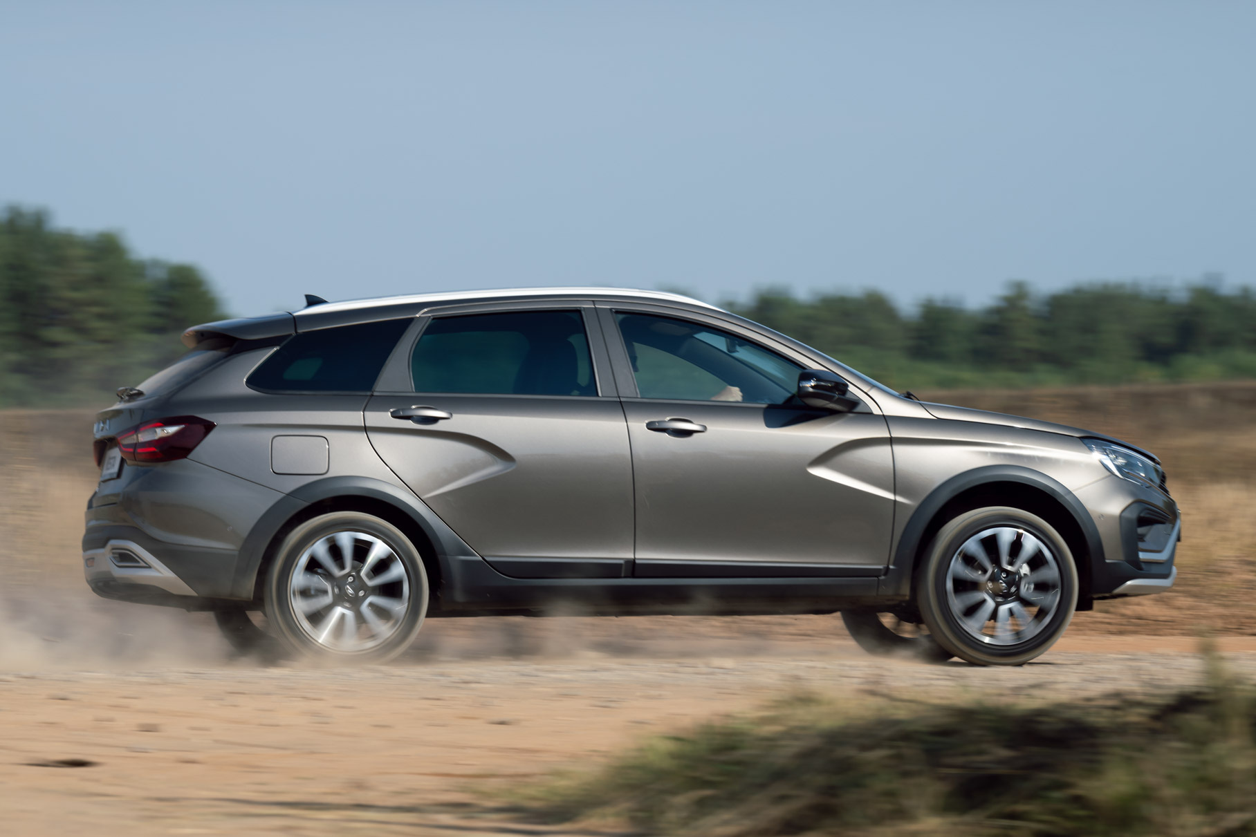 Lada Vesta с системой стабилизации1