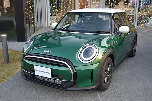 Чем интересен новый трехцилиндровый Mini Cooper C