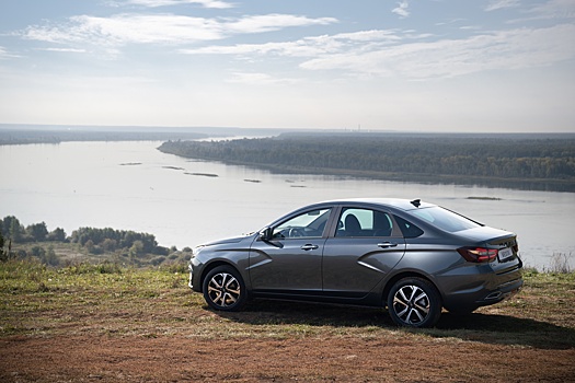 Первый тест-драйв Lada Vesta c системой ESC и новыми опциями