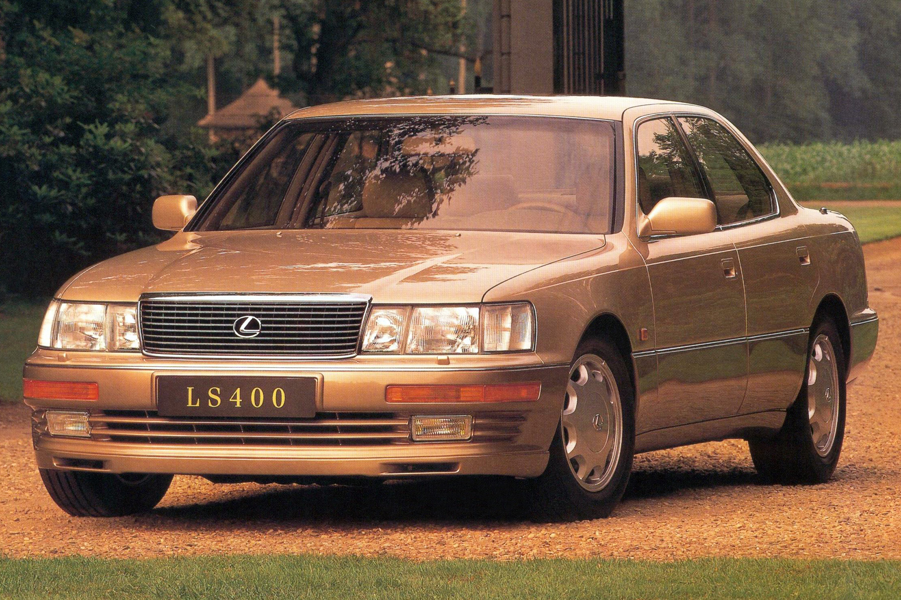 35 лет Lexus LS2