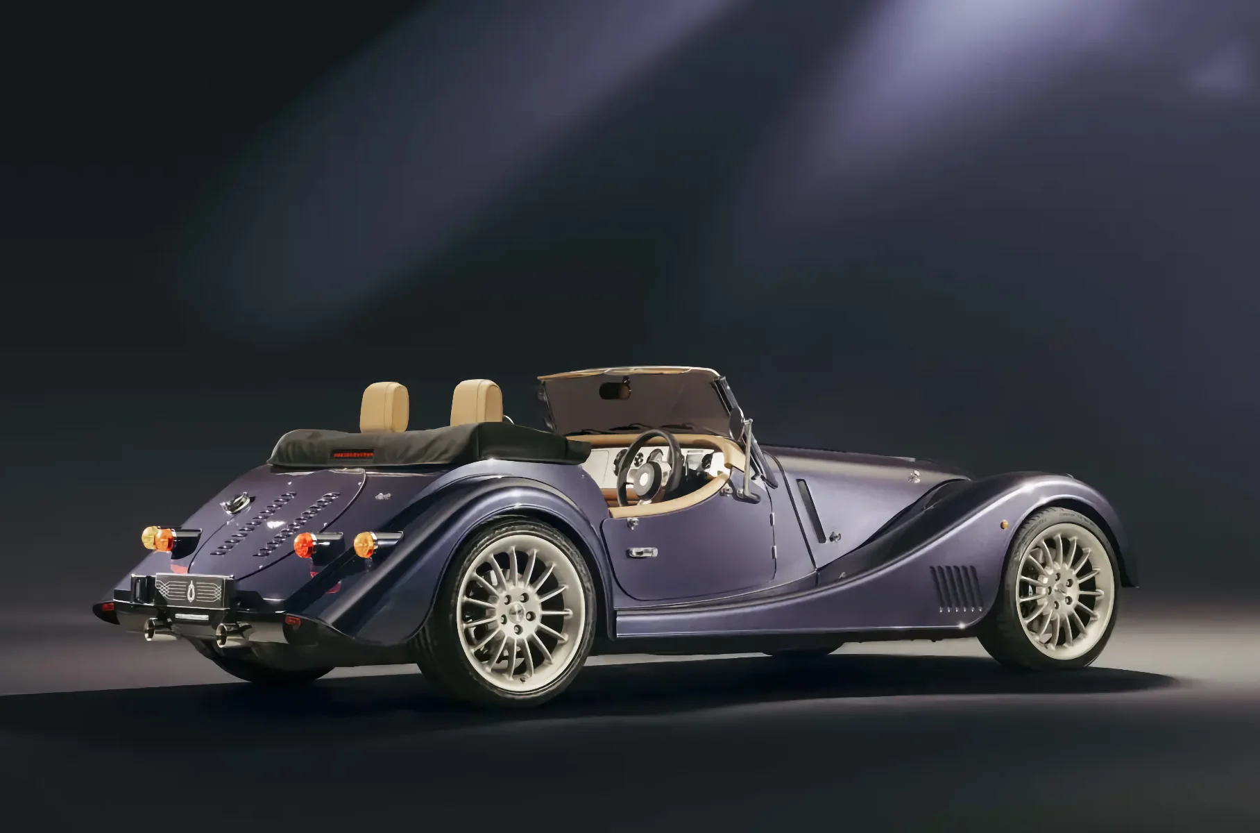 Morgan Plus Six получил «прощальную» версию Pinnacle2