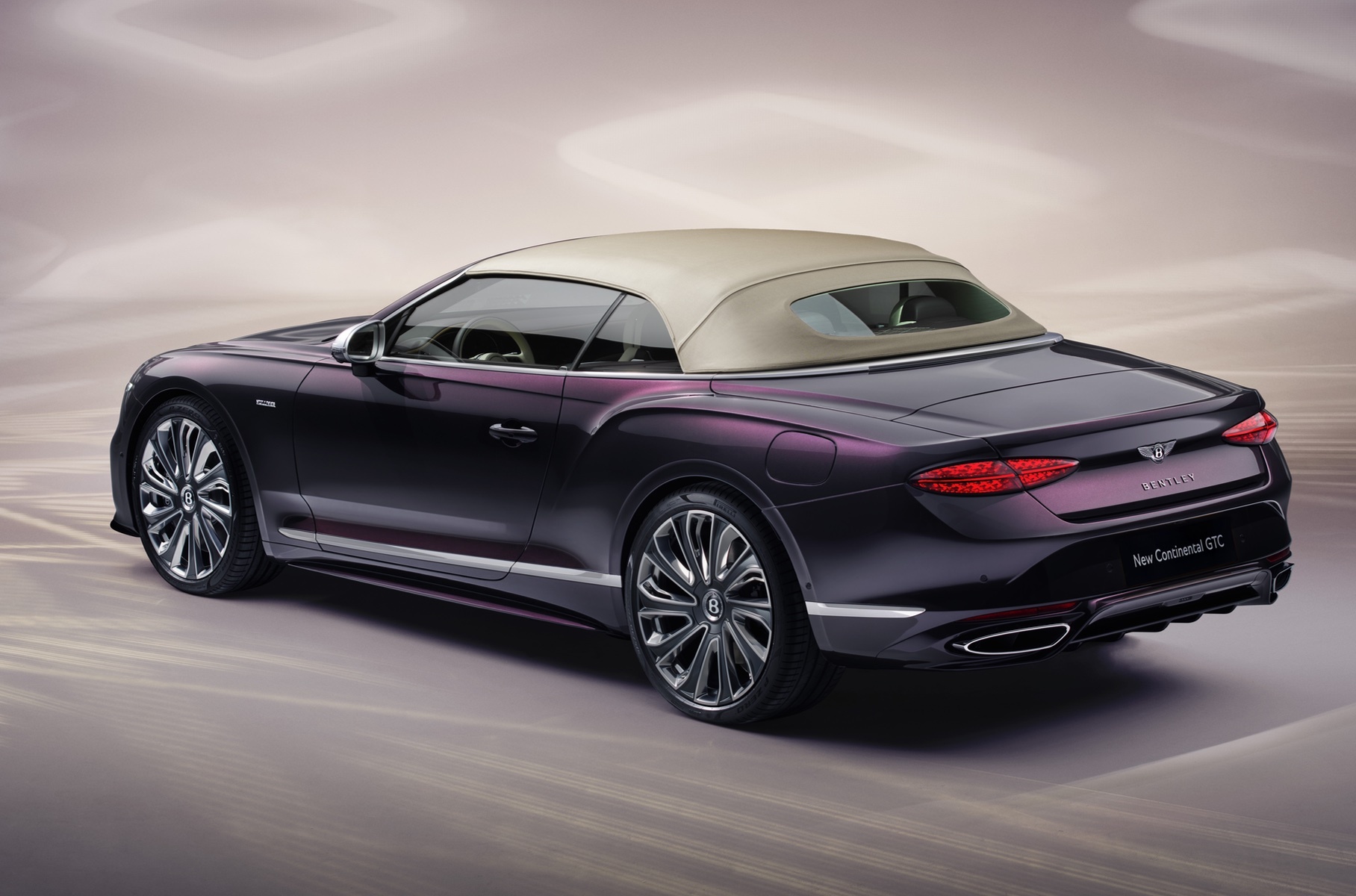 Новый Bentley Continental GT и Flying Spur получили версии Mulliner5