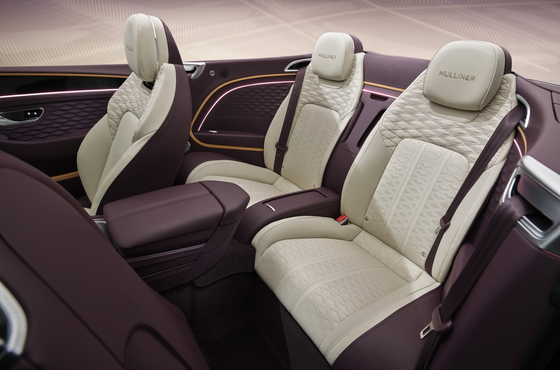 Новый Bentley Continental GT и Flying Spur получили версии Mulliner10