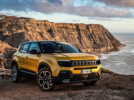 Jeep анонсировал выпуск лимитированной версии внедорожника Avenger 4xe