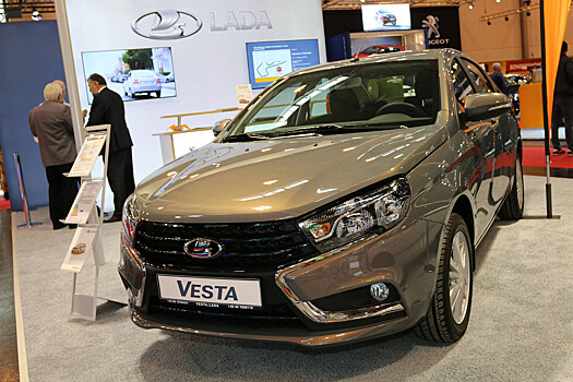 Правительство Самарской области продаст иномарки и пересядет на Lada Vesta