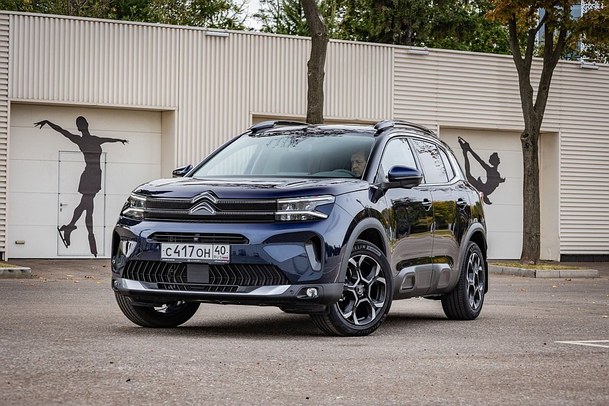 Тест-драйв Citroen C5 Aircross: непохожий на тебя7