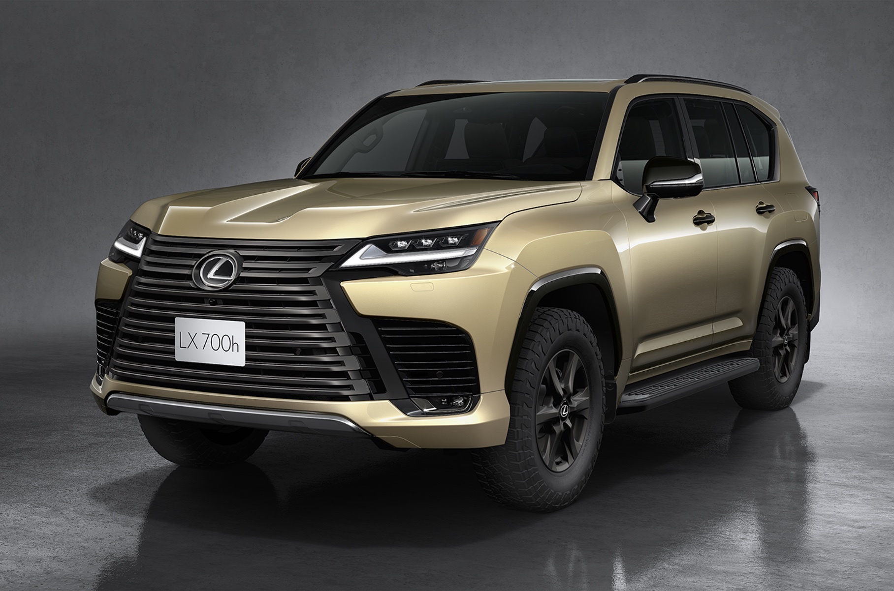 У Lexus LX появилась гибридная и внедорожная версии5