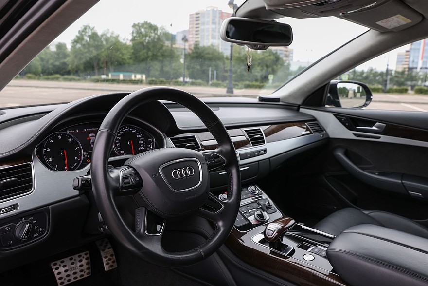 Audi A8 III (D4/4H) c пробегом: ТО за 2 миллиона, АКП за гроши и отличные дизели12