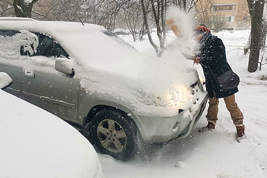 Эксперт рассказал, как правильно прогревать автомобиль зимой