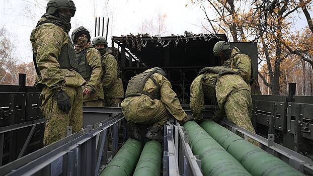 Минобороны заявило об ударе по железнодорожному эшелону с бронетехникой ВСУ