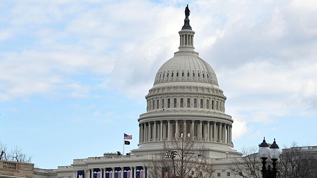 СМИ: высказывания советника премьера Японии о США шокировали Вашингтон