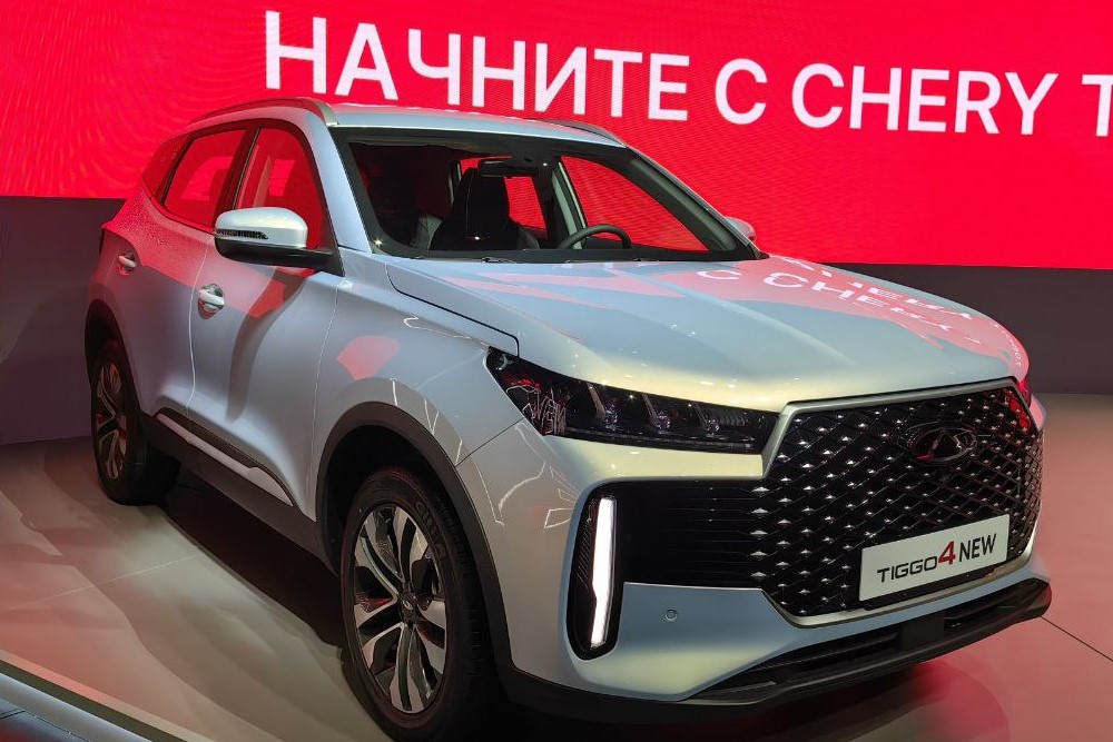 Представлен новый Chery Tiggo 4 для России. Кроссовер сняли на фото2