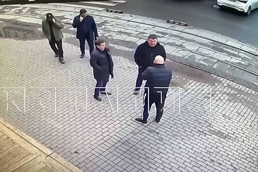 Депутат избил предпринимателя в центре Дзержинска